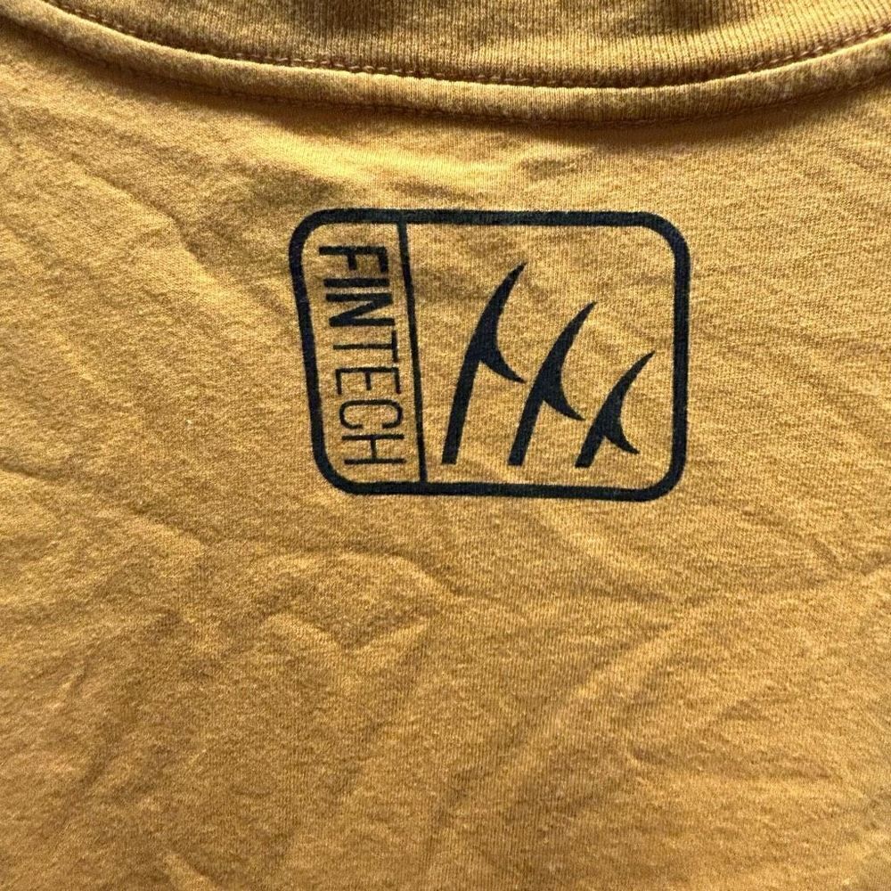 FinTech Soft Gold Size Medium (M) T-Shirt - Picture 4 of 5